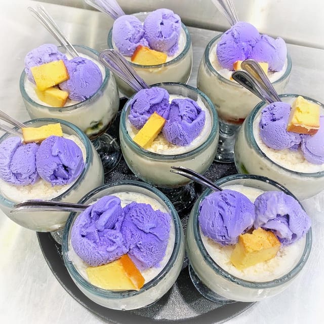 Halo Halo.